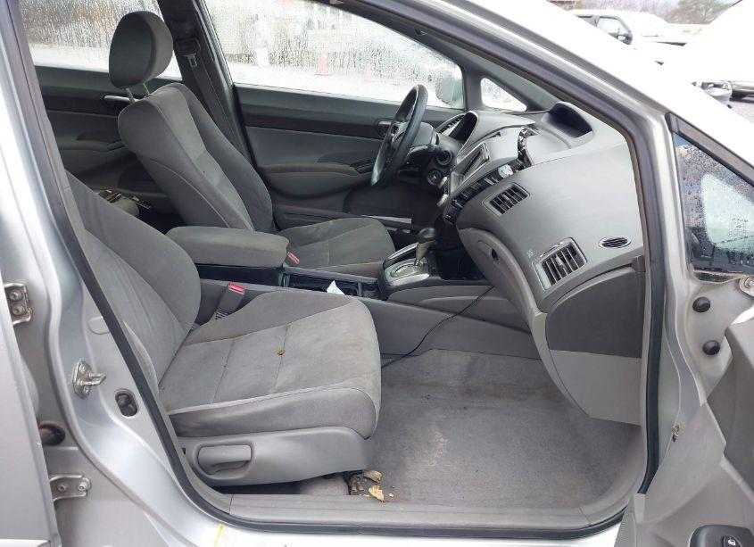 Photo 5 of 2006 Honda Civic LX (VIN 1HGFA16536L003421)