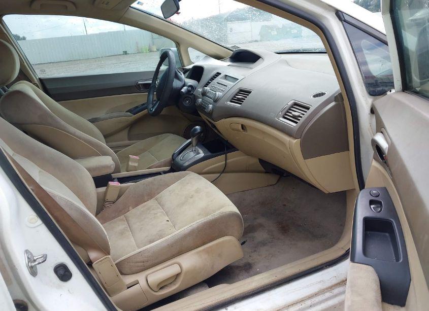 Photo 5 of 2006 Honda Civic LX (VIN 1HGFA16536L024950)