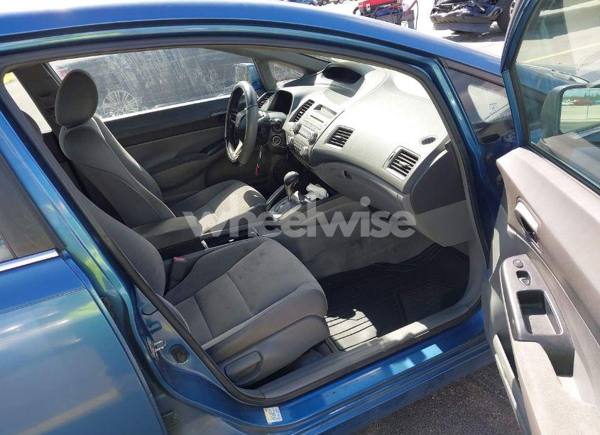 Photo 5 of 2006 Honda Civic LX (VIN 1HGFA16536L027766)