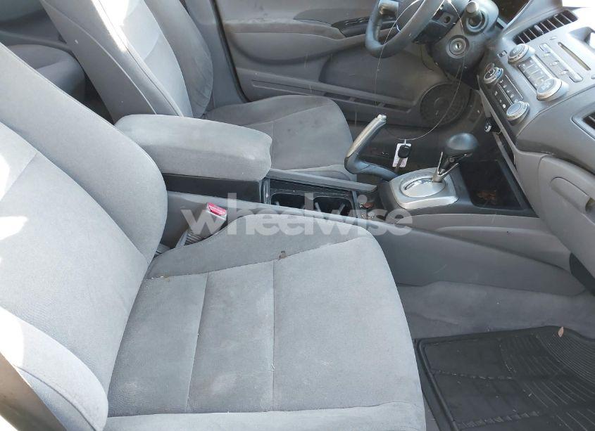 Photo 5 of 2006 Honda Civic LX (VIN 1HGFA16536L063845)