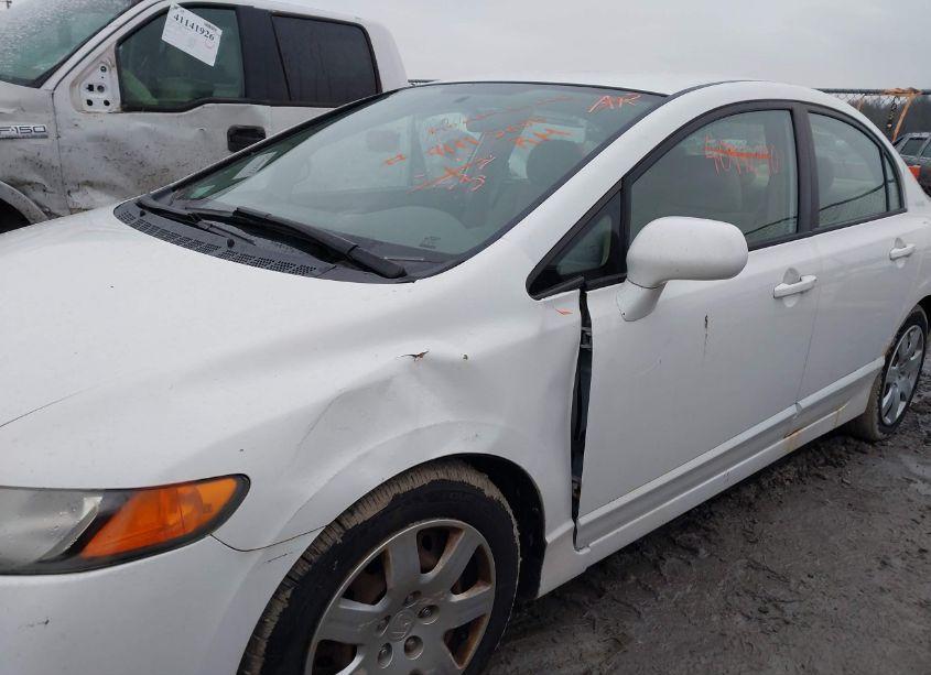 Photo 6 of 2007 Honda Civic LX (VIN 1HGFA16537L017580)