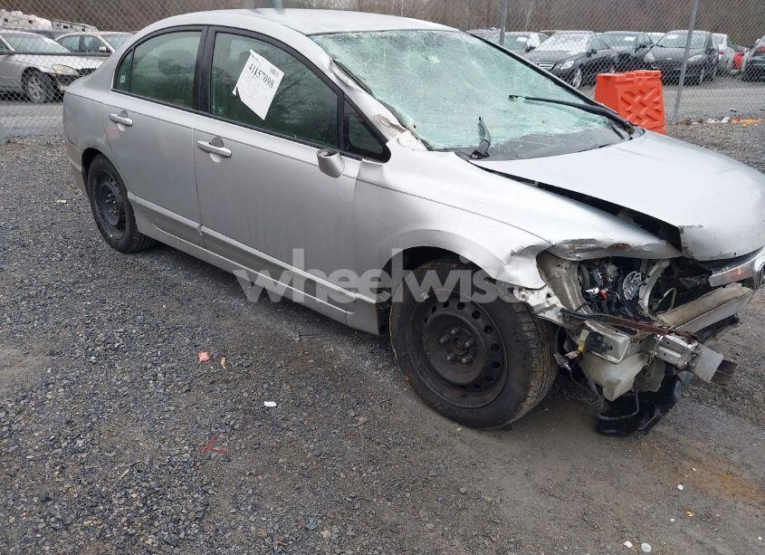 2007 Honda Civic LX (VIN 1HGFA16537L075608) main photo