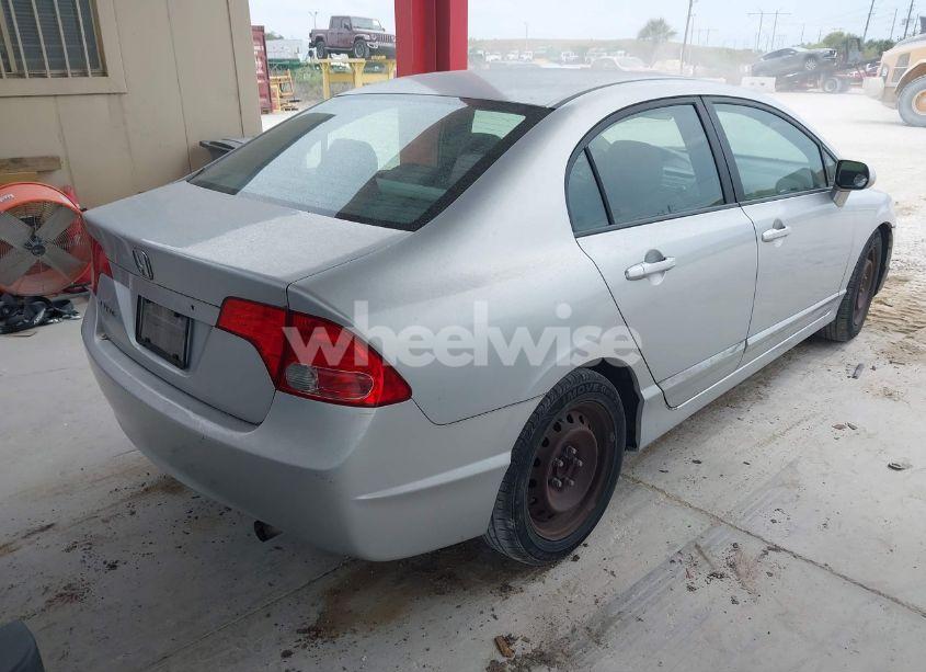 Photo 4 of 2007 Honda Civic LX (VIN 1HGFA16537L085202)