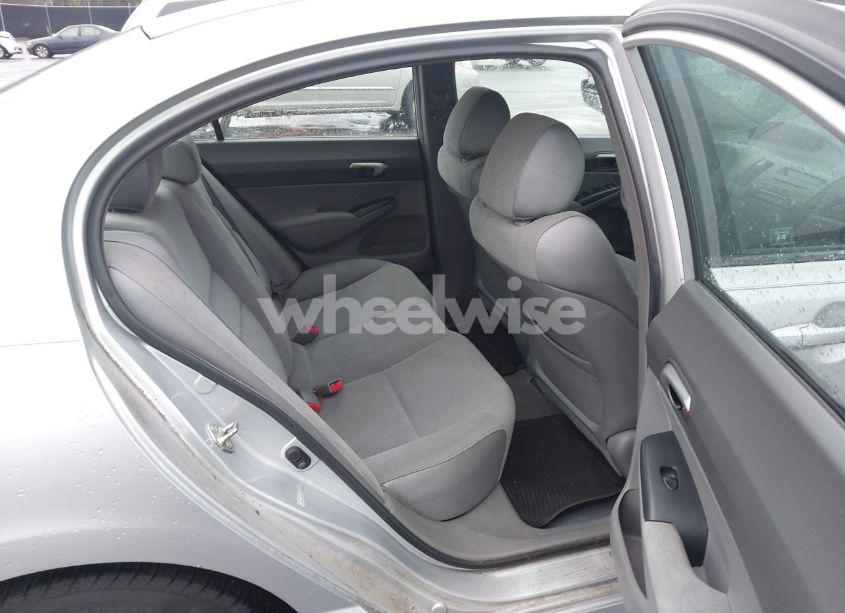 Photo 8 of 2007 Honda Civic LX (VIN 1HGFA16537L108817)