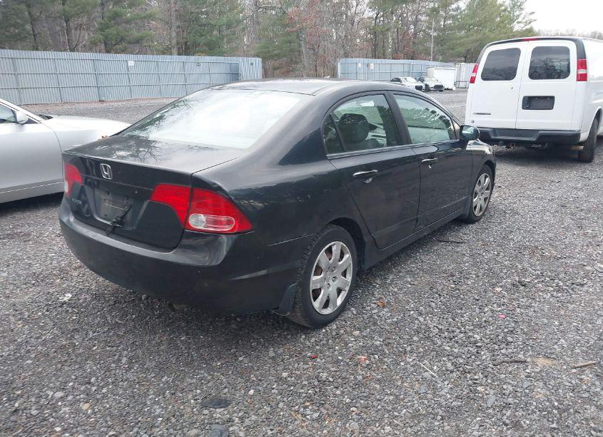 Photo 4 of 2007 Honda Civic LX (VIN 1HGFA16537L109661)