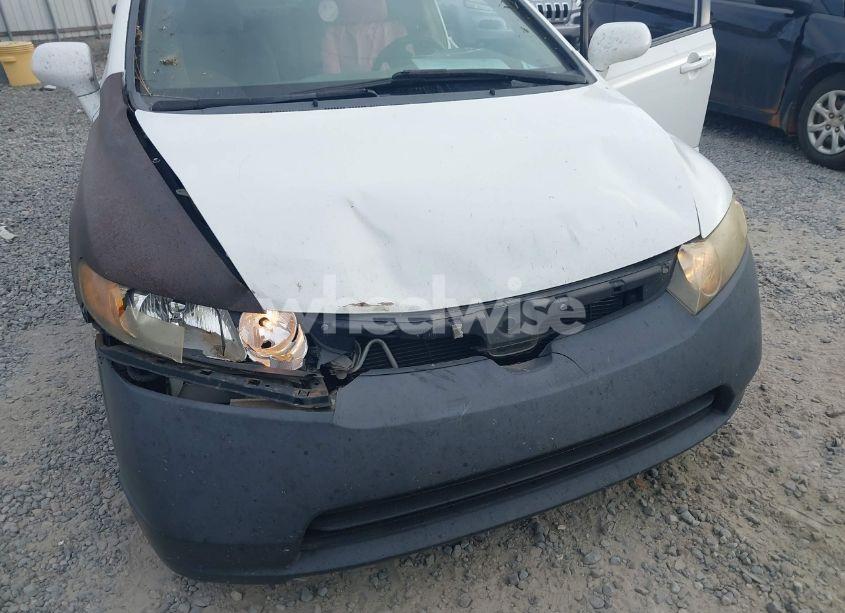 Photo 6 of 2007 Honda Civic LX (VIN 1HGFA16537L138447)