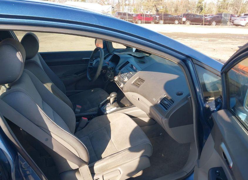 Photo 5 of 2008 Honda Civic LX (VIN 1HGFA16538L070054)