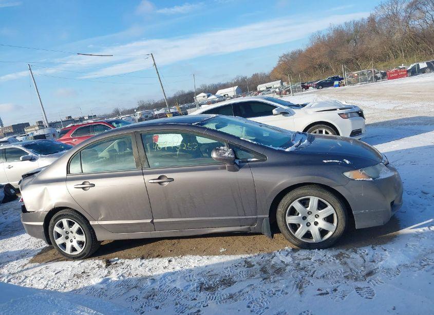 Photo 13 of 2009 Honda Civic LX (VIN 1HGFA16539L007490)