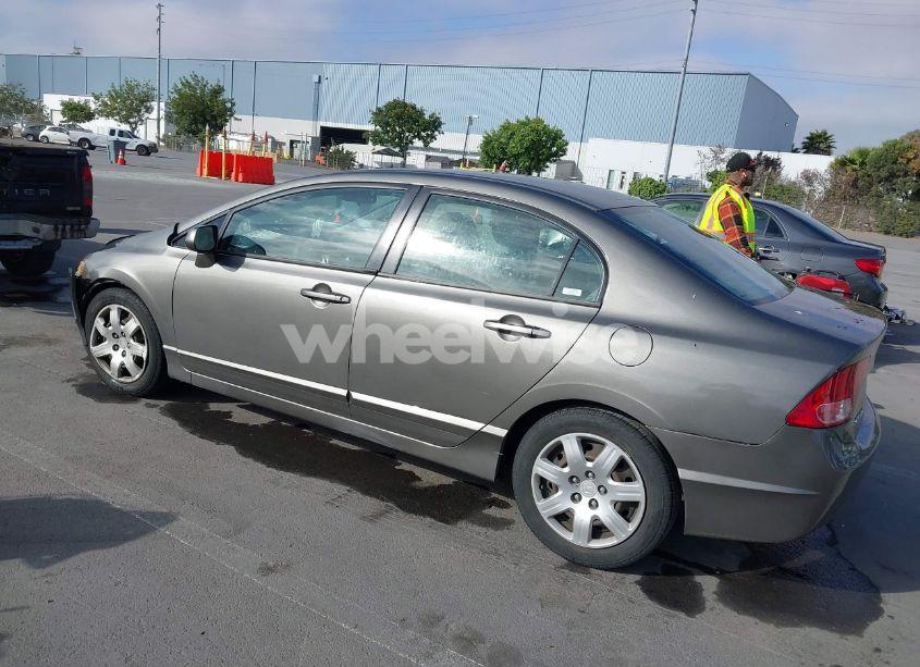 Photo 3 of 2006 Honda Civic LX (VIN 1HGFA16546L098992)