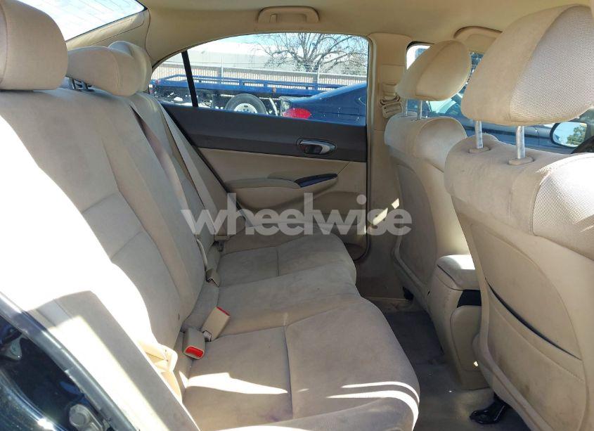 Photo 8 of 2006 Honda Civic LX (VIN 1HGFA16546L099110)