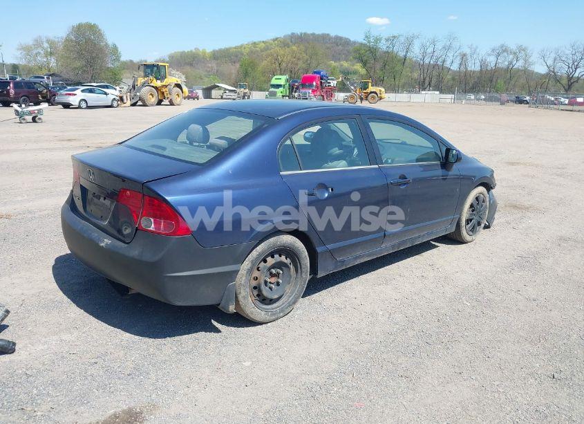 Photo 4 of 2007 Honda Civic LX (VIN 1HGFA16547L034503)