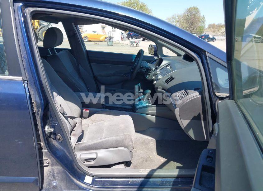 Photo 5 of 2007 Honda Civic LX (VIN 1HGFA16547L034503)