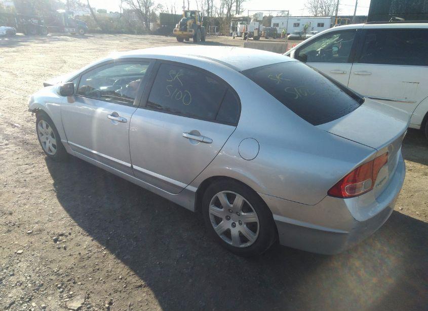 Photo 3 of 2007 Honda Civic LX (VIN 1HGFA16547L034999)