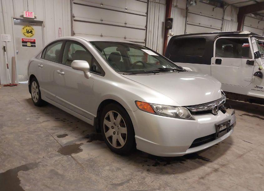 2007 Honda Civic LX (VIN 1HGFA16547L061636) main photo