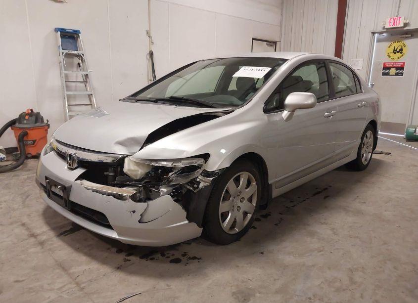 Photo 2 of 2007 Honda Civic LX (VIN 1HGFA16547L061636)