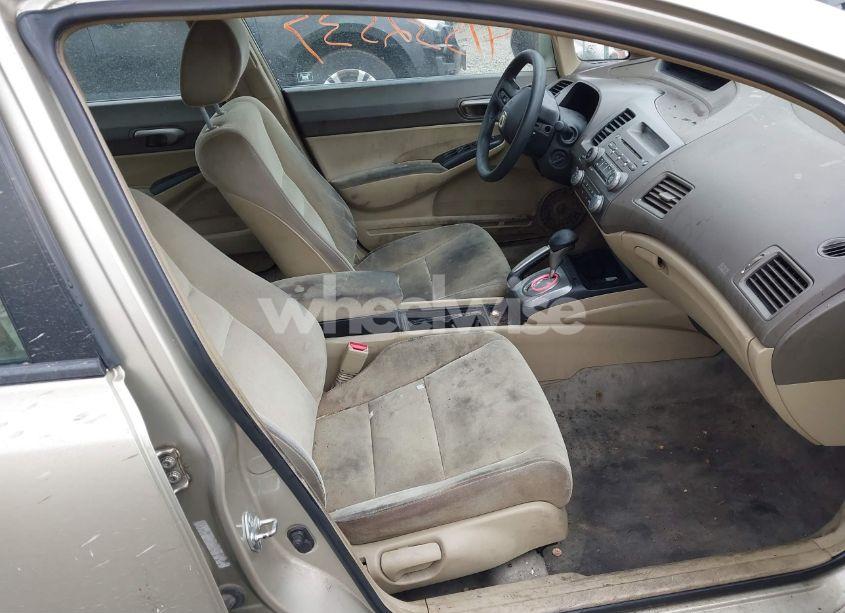 Photo 5 of 2007 Honda Civic LX (VIN 1HGFA16547L067551)