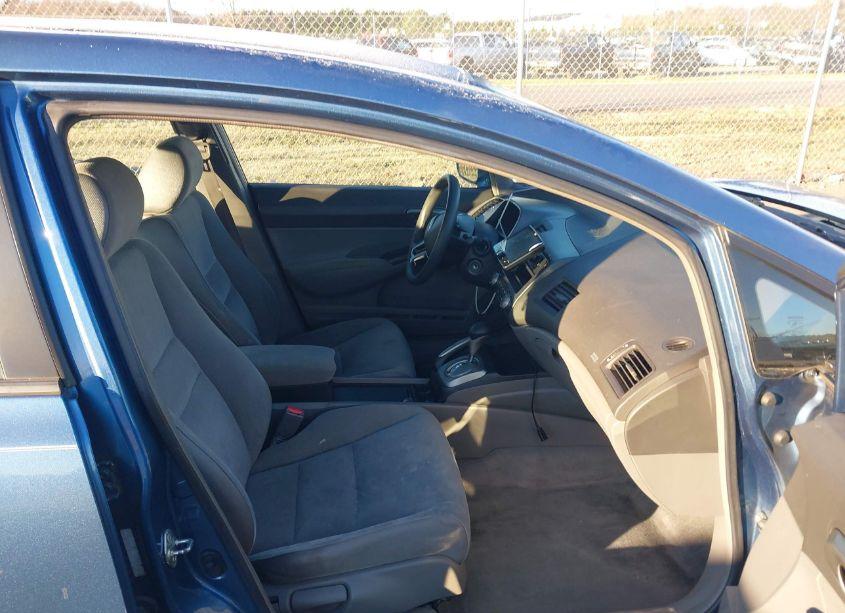 Photo 5 of 2007 Honda Civic LX (VIN 1HGFA16547L070823)