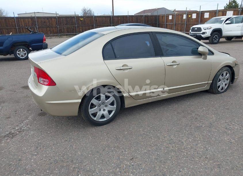 Photo 4 of 2007 Honda Civic LX (VIN 1HGFA16547L129594)