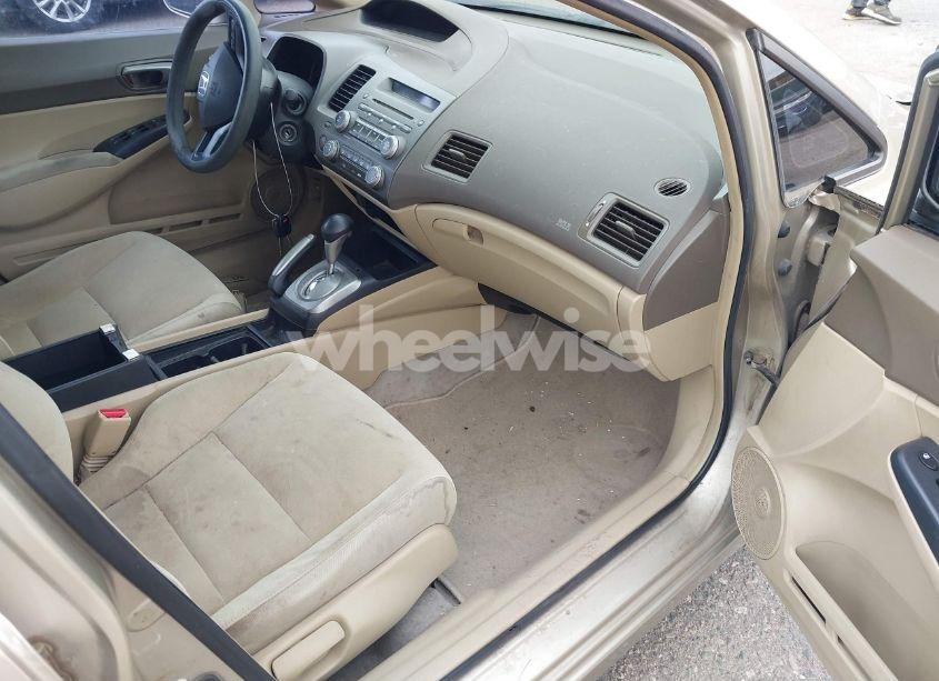 Photo 5 of 2007 Honda Civic LX (VIN 1HGFA16547L129594)