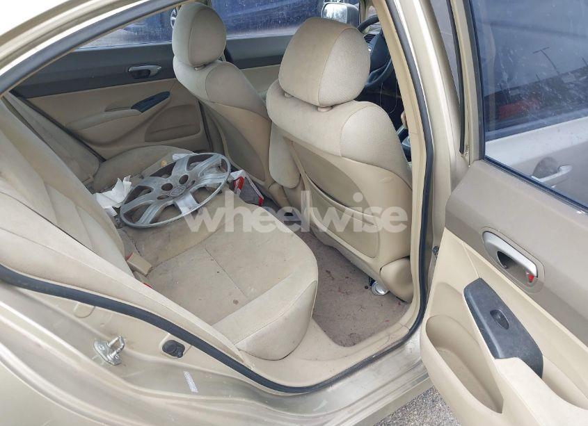 Photo 8 of 2007 Honda Civic LX (VIN 1HGFA16547L129594)