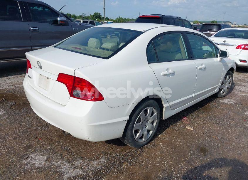 Photo 4 of 2007 Honda Civic LX (VIN 1HGFA16547L138358)