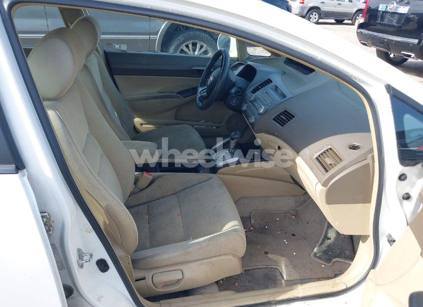 Photo 5 of 2007 Honda Civic LX (VIN 1HGFA16547L138358)