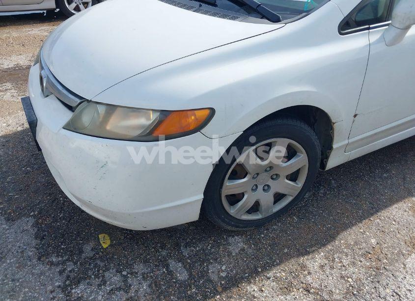 Photo 6 of 2007 Honda Civic LX (VIN 1HGFA16547L138358)