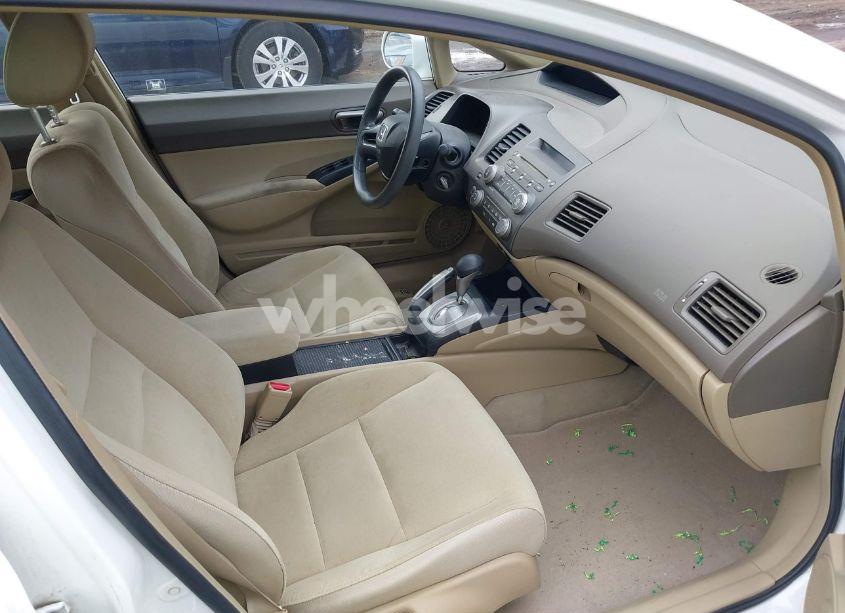 Photo 5 of 2008 Honda Civic LX (VIN 1HGFA16548L063517)