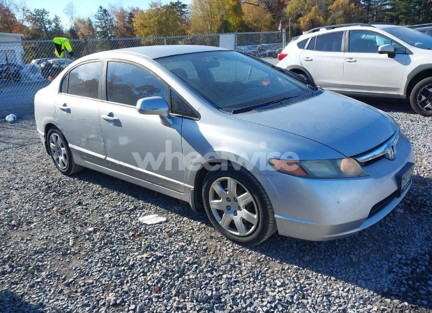 2008 Honda Civic LX (VIN 1HGFA16548L078812) main photo