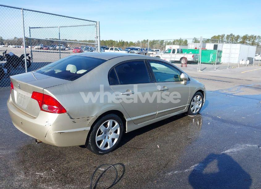 Photo 4 of 2008 Honda Civic LX (VIN 1HGFA16548L087011)