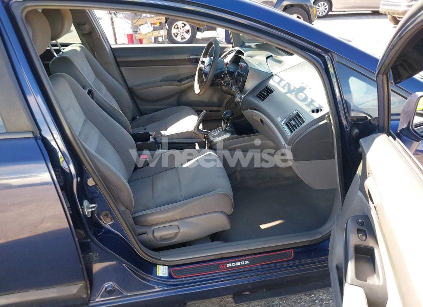 Photo 5 of 2008 Honda Civic LX (VIN 1HGFA16548L088840)
