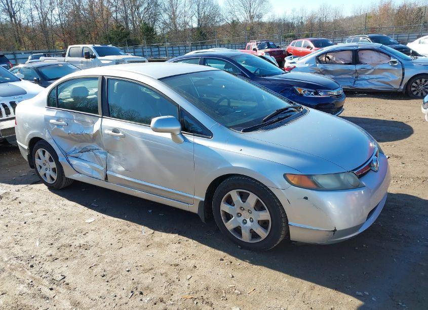 2008 Honda Civic LX (VIN 1HGFA16548L108178) main photo
