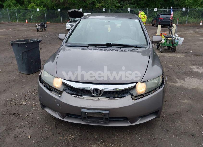 Photo 12 of 2009 Honda Civic LX (VIN 1HGFA16549L015646)