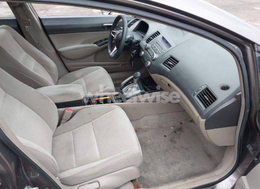 Photo 5 of 2009 Honda Civic LX (VIN 1HGFA16549L015646)