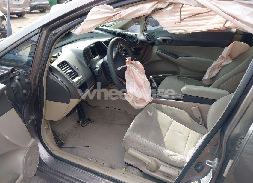 Photo 5 of 2009 Honda Civic LX (VIN 1HGFA16549L023567)