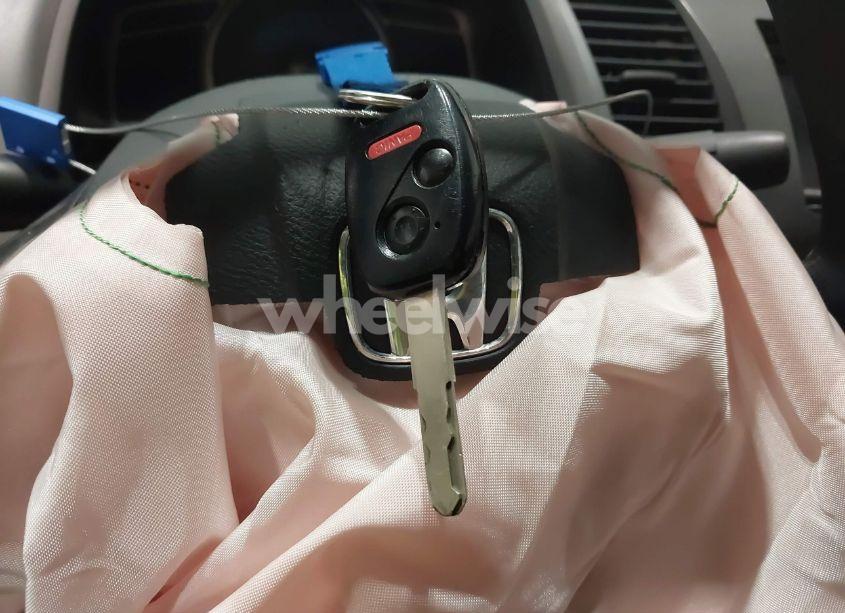 Photo 11 of 2006 Honda Civic LX (VIN 1HGFA16556L007762)