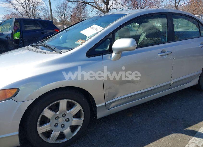 Photo 6 of 2006 Honda Civic LX (VIN 1HGFA16556L083286)