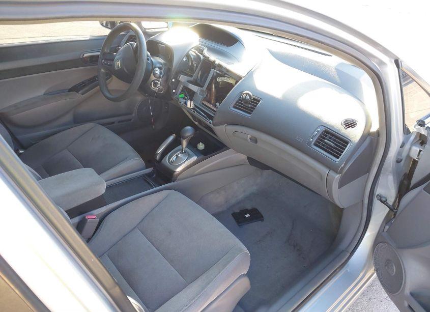 Photo 5 of 2006 Honda Civic LX (VIN 1HGFA16556L133958)