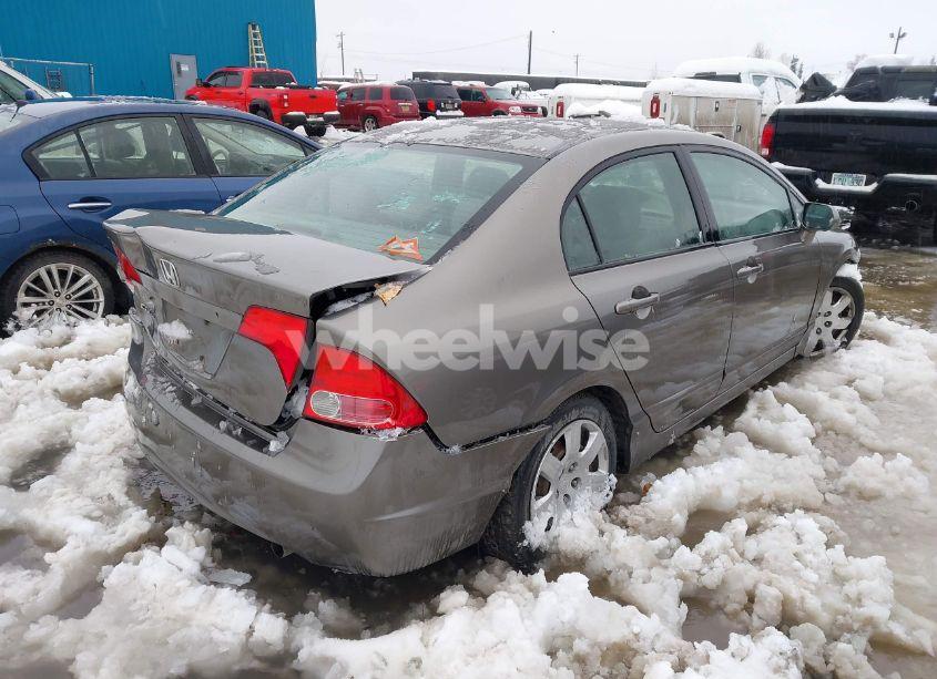 Photo 4 of 2007 Honda Civic LX (VIN 1HGFA16557L025986)
