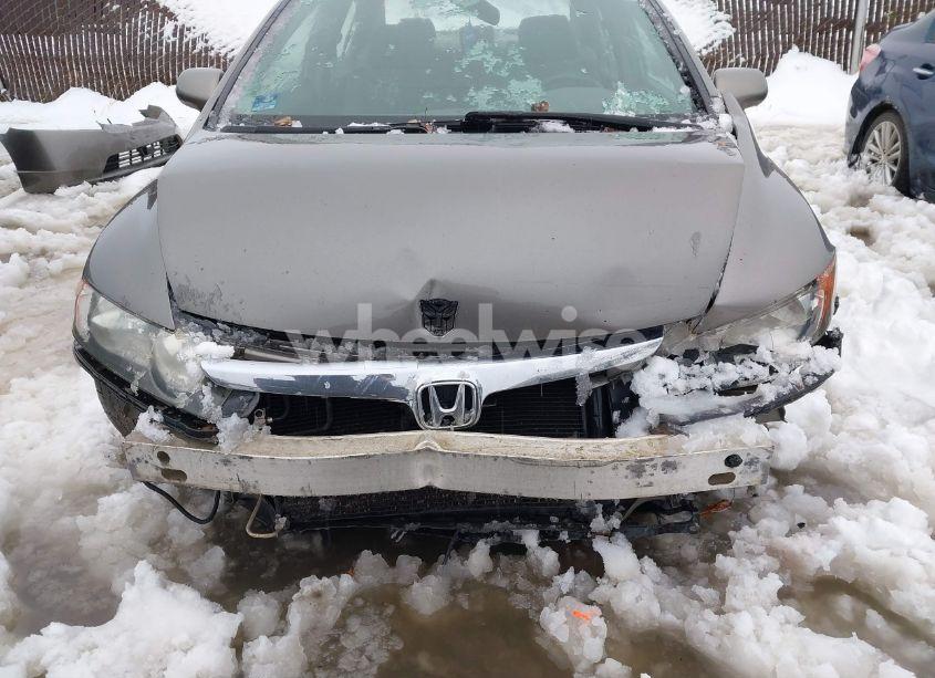 Photo 6 of 2007 Honda Civic LX (VIN 1HGFA16557L025986)