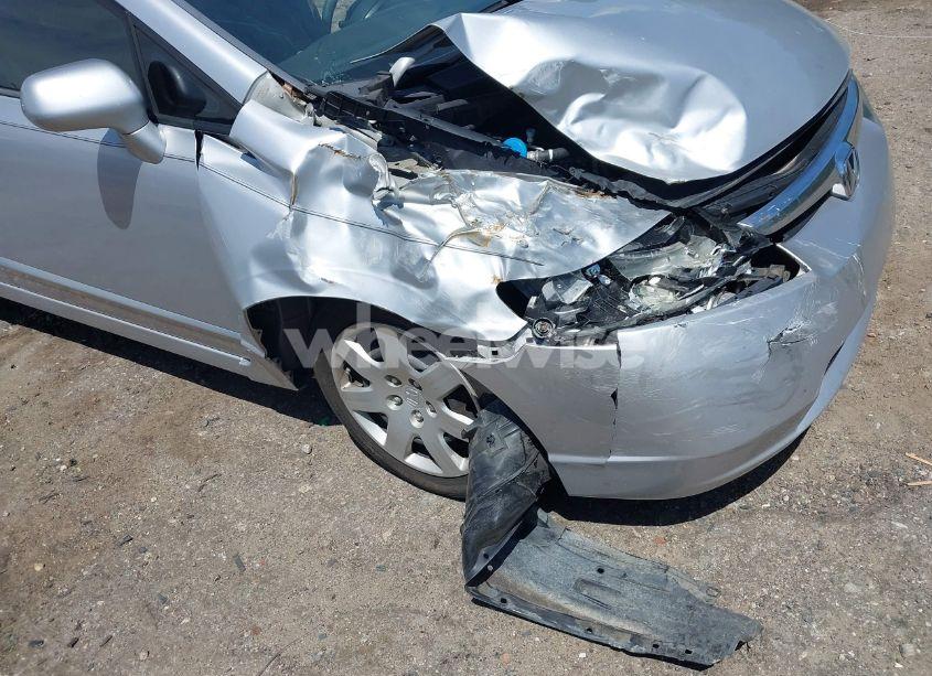 Photo 6 of 2007 Honda Civic LX (VIN 1HGFA16557L027107)