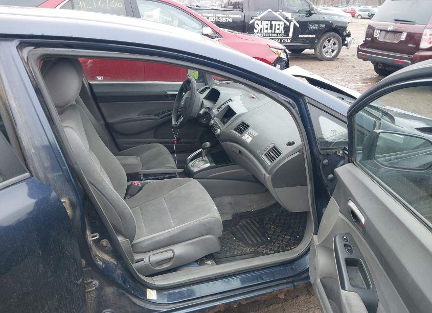 Photo 5 of 2007 Honda Civic LX (VIN 1HGFA16557L066456)