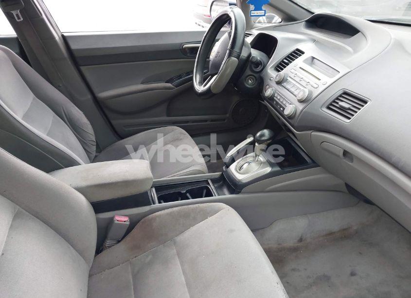 Photo 5 of 2007 Honda Civic LX (VIN 1HGFA16557L091101)