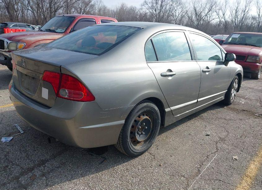 Photo 4 of 2007 Honda Civic LX (VIN 1HGFA16557L109399)