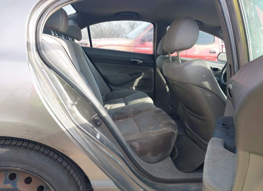 Photo 8 of 2007 Honda Civic LX (VIN 1HGFA16557L109399)