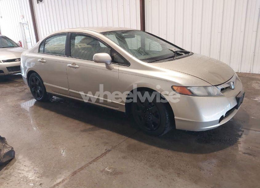2007 Honda Civic LX (VIN 1HGFA16557L126638) main photo