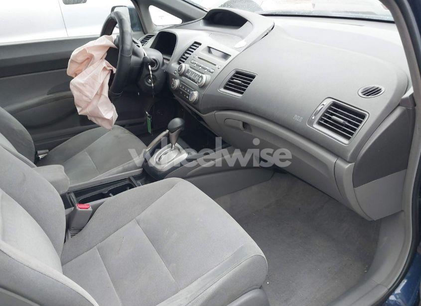 Photo 5 of 2007 Honda Civic LX (VIN 1HGFA16557L127630)