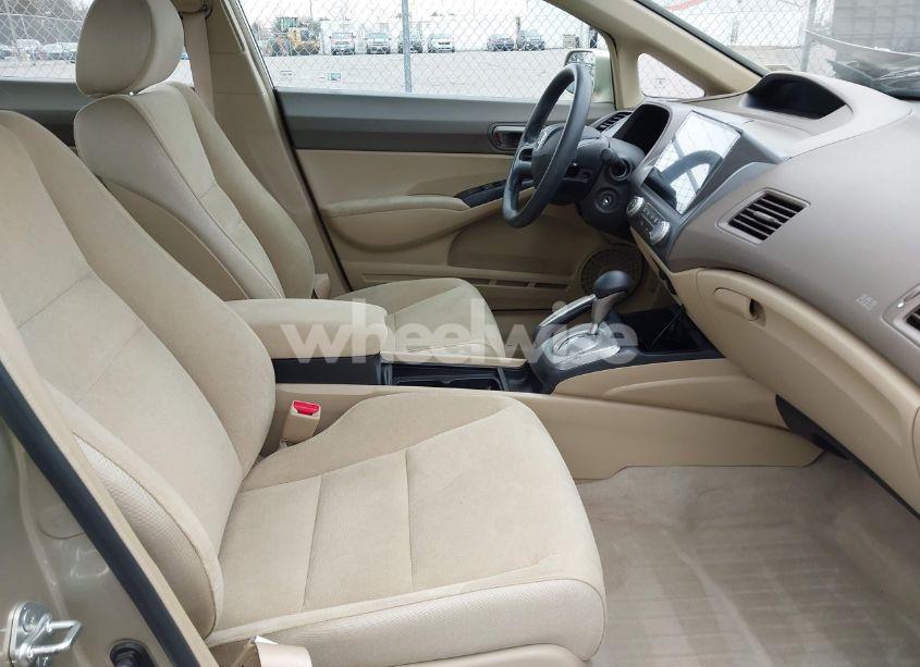 Photo 5 of 2008 Honda Civic LX (VIN 1HGFA16558L000149)