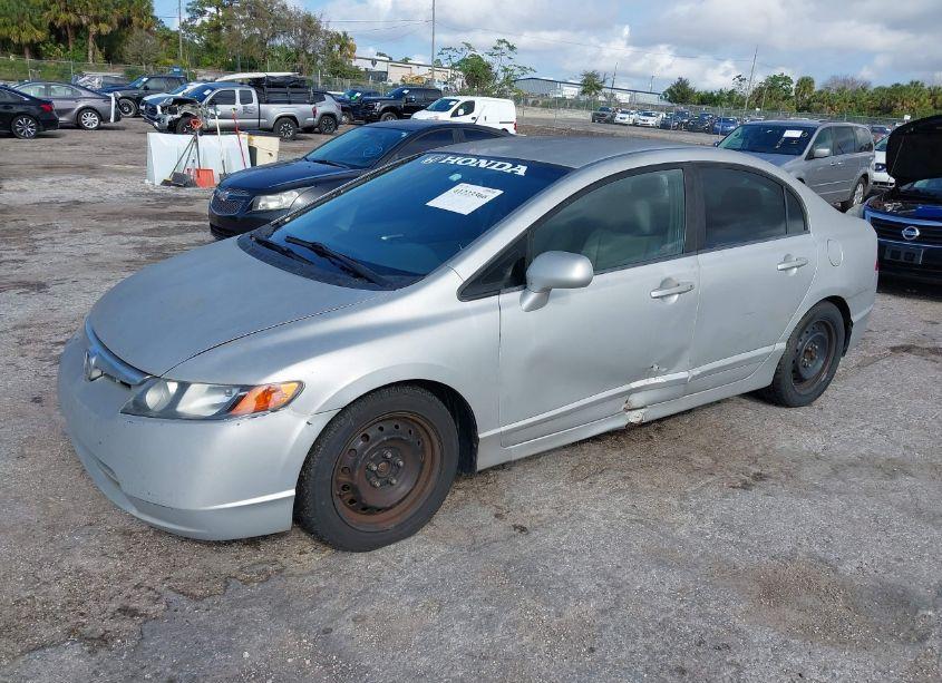 Photo 2 of 2008 Honda Civic LX (VIN 1HGFA16558L075983)