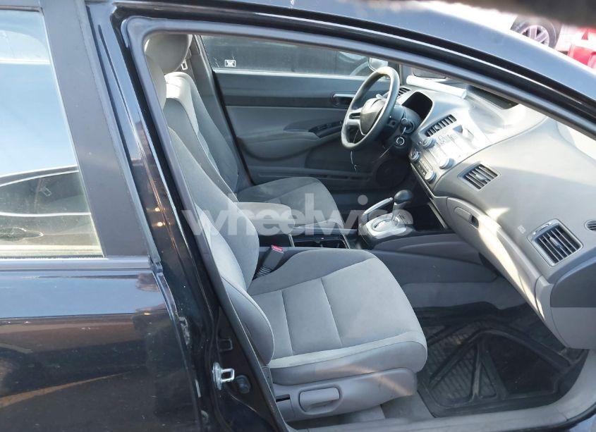 Photo 5 of 2008 Honda Civic LX (VIN 1HGFA16558L092265)